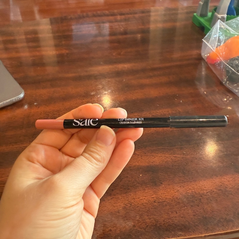 Saie Lip Liner 101 in Wink